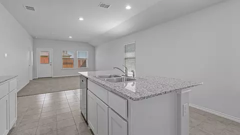 Kitchen - 139 Mojave Rd, Boyd, TX 76023 photo 4 of 4