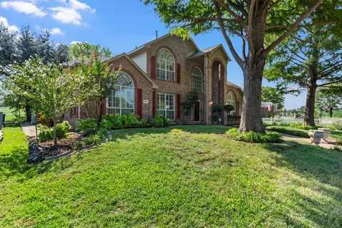 5702 Antioch Dr, Rowlett, TX 75089