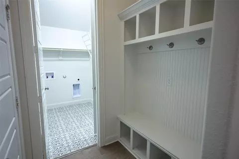 Other - 809 Deleon Dr, Midlothian, TX 76065 photo 3 of 7