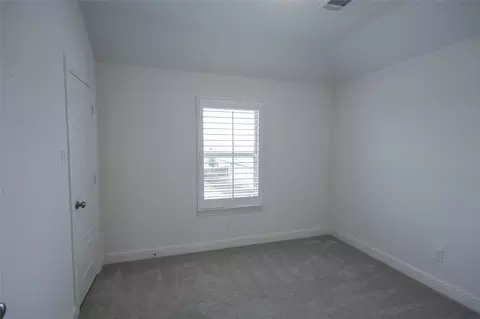 Bedroom - 809 Deleon Dr, Midlothian, TX 76065 photo 5 of 5