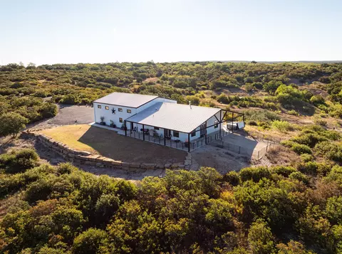 1098 Hidden Shores Dr, Cisco, TX 76437