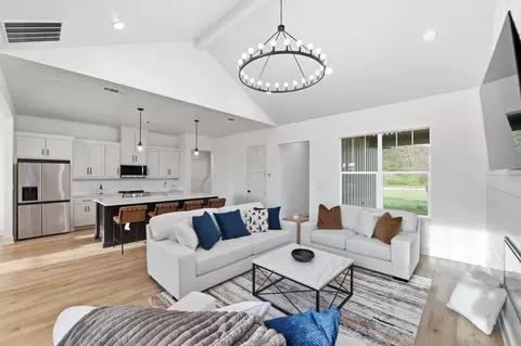 2050 Vista Vw, Graford, TX 76449