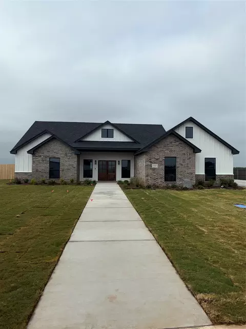 131 Golden Ridge Dr, Tuscola, TX 79562