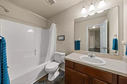 10605 Granada Dr, Waco, TX 76708 photo 17