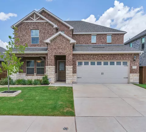 10616 Brookshire Rd, Fort Worth, TX 76126