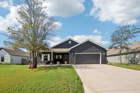 5616 Mesa Loop, Granbury, TX 76048