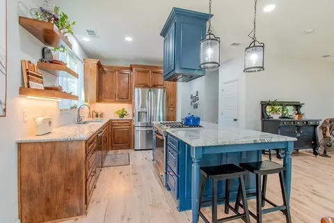 Kitchen - 280 Lanier Rd, Combine, TX 75159 photo 2 of 2