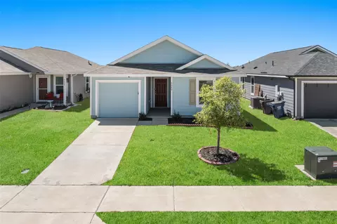 5848 Timber Point Dr, Princeton, TX 75407