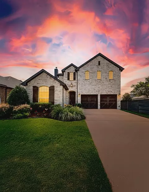 708 Parkland Dr, Aubrey, TX 76227
