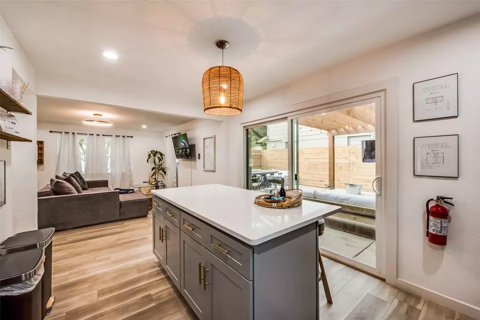 Kitchen - 1201 Woodbrook St, Arlington, TX 76011 photo 5 of 5