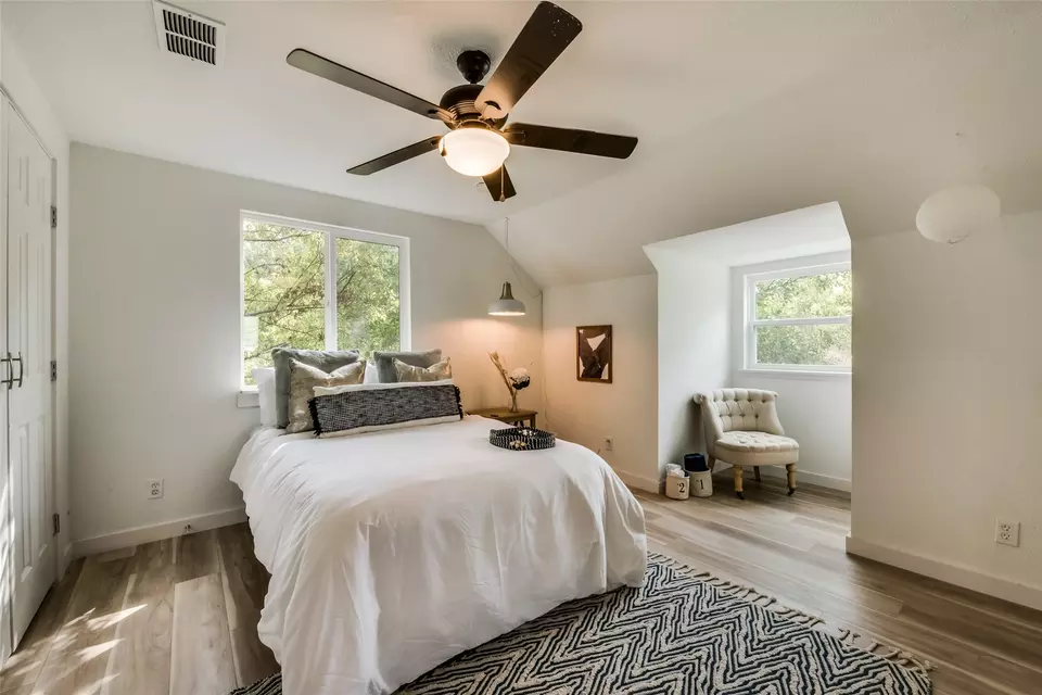 Other - 1201 Woodbrook St, Arlington, TX 76011 photo 3 of 10