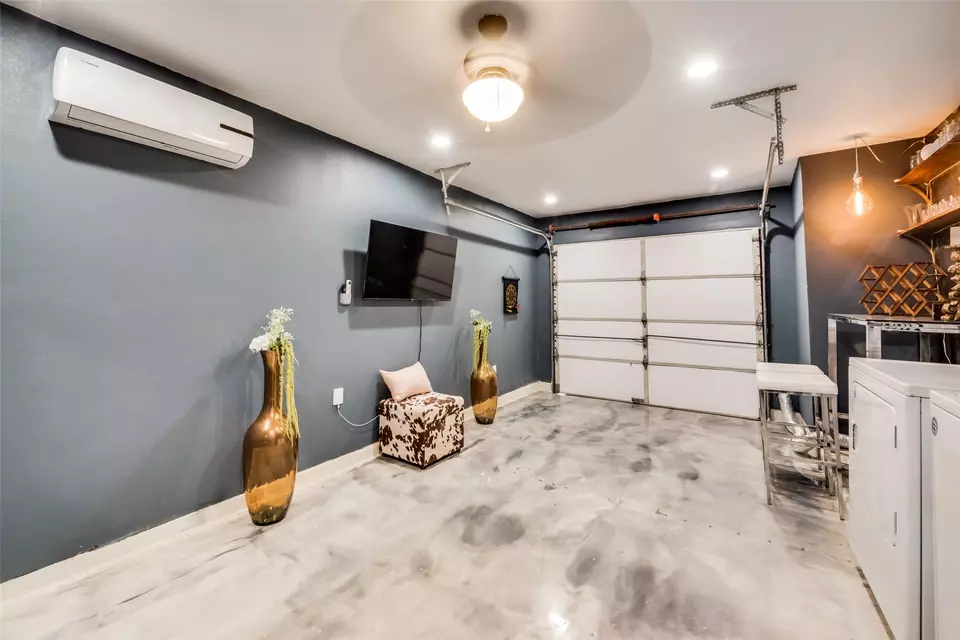 Other - 1201 Woodbrook St, Arlington, TX 76011 photo 6 of 10