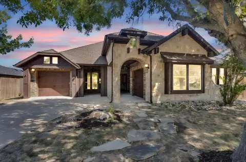 103 Aucuba Ln, Waxahachie, TX 75165