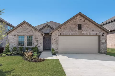 3316 Goshawk Dr, Denton, TX 76208