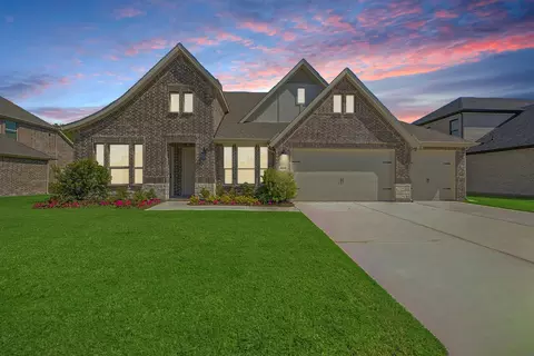 809 Calle Dr, Van Alstyne, TX 75495
