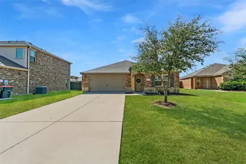 Exterior - 2411 Fall Ct, Anna, TX 75409 photo 5 of 6