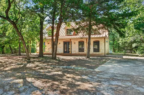 2315 County Road 3105, Bonham, TX 75418
