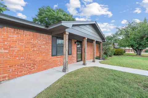 Exterior - 1402 Simms Ave, Cisco, TX 76437 photo 4 of 9