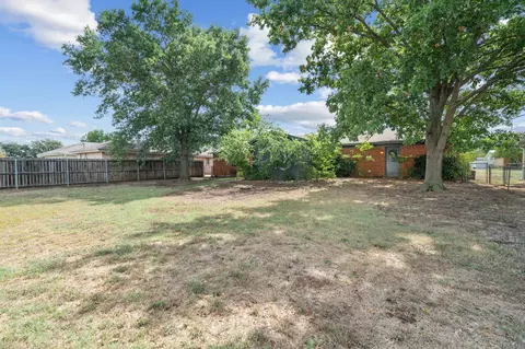 Exterior - 1402 Simms Ave, Cisco, TX 76437 photo 9 of 9