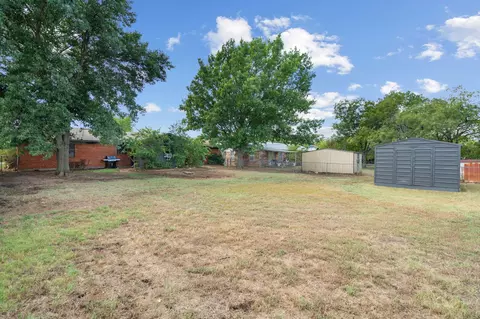 Exterior - 1402 Simms Ave, Cisco, TX 76437 photo 7 of 9