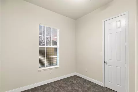 Bedroom - 503 S 5th St, Bonham, TX 75418 photo 5 of 5