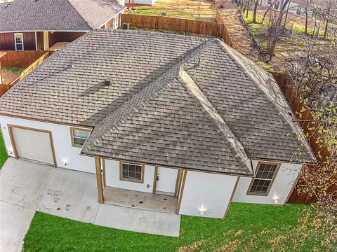 View/Area - 503 S 5th St, Bonham, TX 75418 photo 2 of 3