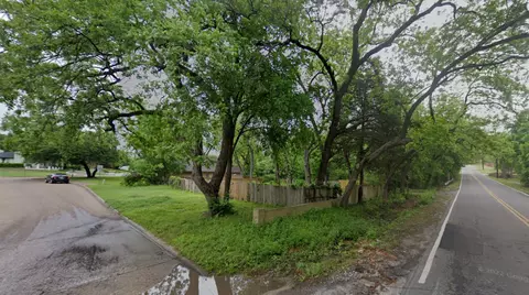 4602 Ashbrook Rd, Dallas, TX 75227