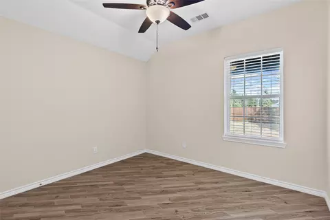2910 Monroe St, Commerce, TX 75428 photo 22