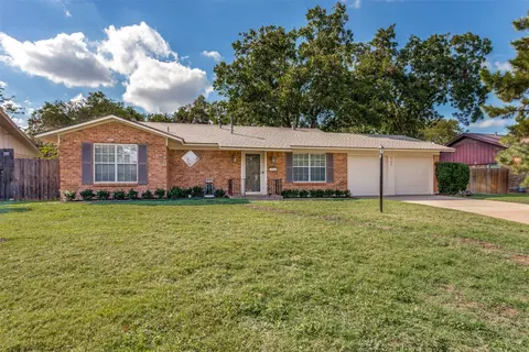 5700 Lubbock Ave, Fort Worth, TX 76133