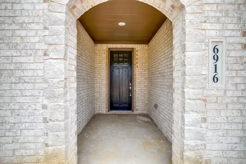 6917 Yellow Hammer Way, Arlington, TX 76001