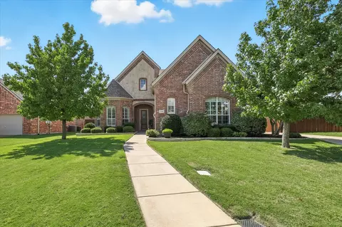 1306 Andrew Ct, Lewisville, TX 75056