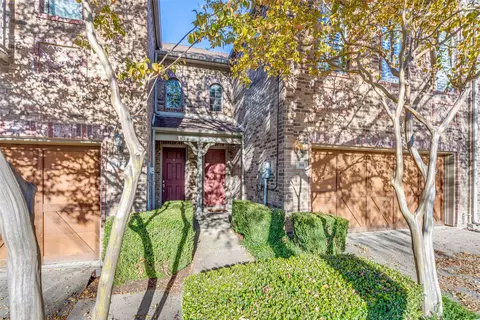 341 Metropolitan Dr, Plano, TX 75023