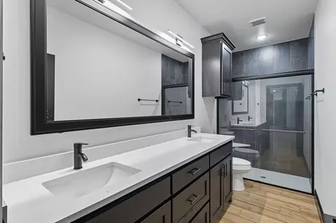 Bath - 8775 Kassandra Dr, Sanger, TX 76266 photo 3 of 5