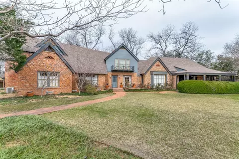 6043 Walnut Hill Cir, Dallas, TX 75230