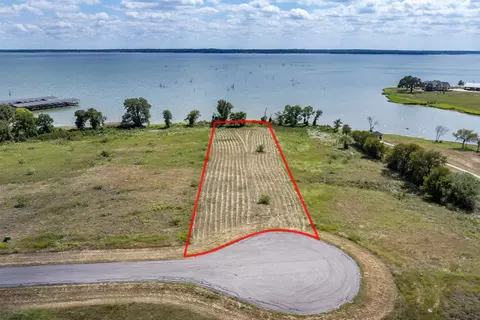 49 Stillwater Shores Rd, Eureka, TX 75109