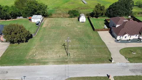 3201 Walnut Creek Pkwy, Granbury, TX 76049