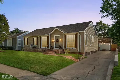 447 Dudley Dr, Shreveport, LA 71104