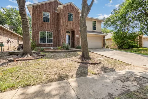 6913 Willow Crest Dr, Mckinney, TX 75070