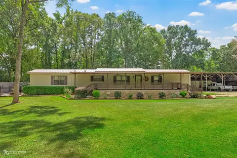 545 Timbers East Dr, Haughton, LA 71037