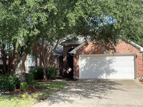 1700 Clover Hill Rd, Mansfield, TX 76063