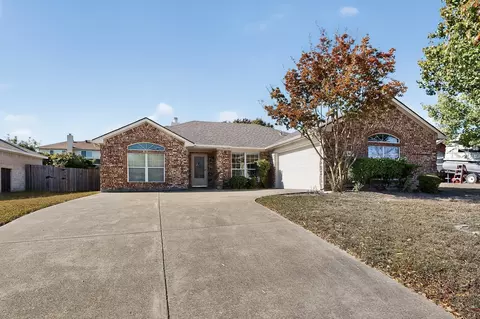 107 Windy Knoll Ln, Wylie, TX 75098