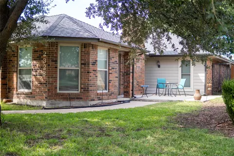 2323 Ridgestone Dr, Dallas, TX 75287