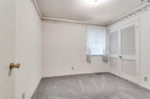 Bedroom - 3722 Devonshire Ct E, Irving, TX 75062 photo 4 of 4