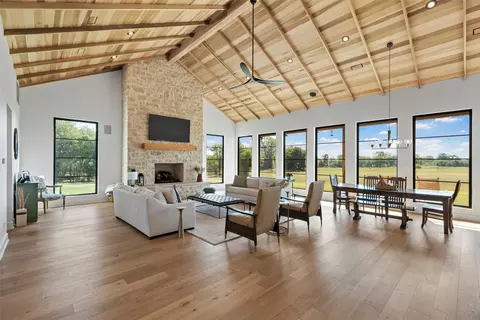 477 Wolf Creek Rd, Lorena, TX 76655 photo 9