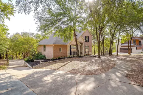 354 Rolling Oaks Rdg, Cedar Hill, TX 75104