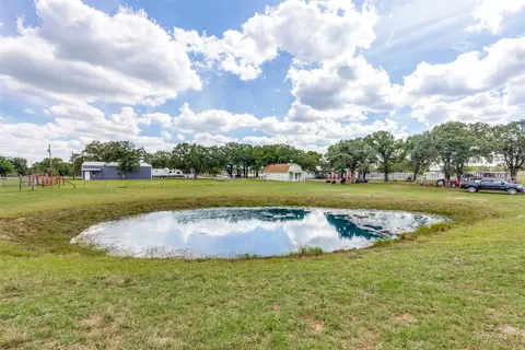 5321 N Highway 101 Hwy, Sunset, TX 76270 photo 32