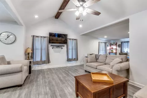 5321 N Highway 101 Hwy, Sunset, TX 76270 photo 9