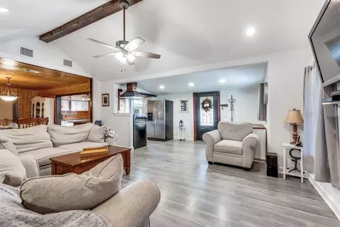 5321 N Highway 101 Hwy, Sunset, TX 76270 photo 8