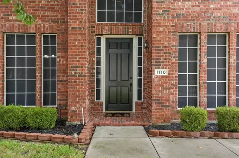 1110 Wentwood Dr, Corinth, TX 76210