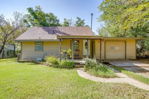 7037 Camp St, Azle, TX 76020